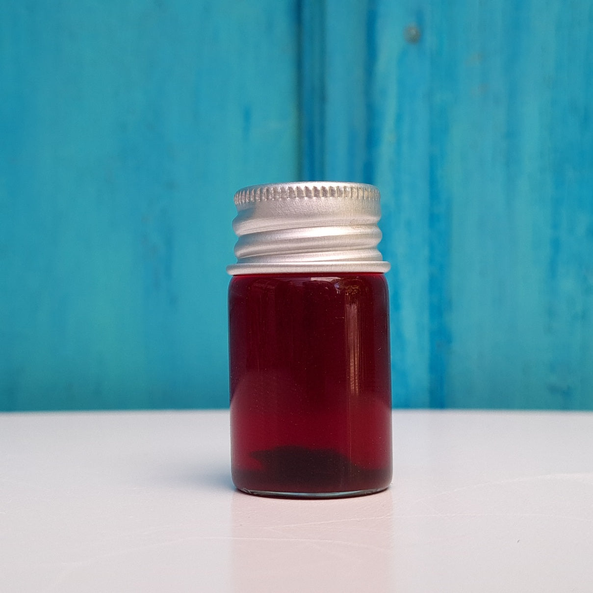 Dracaena Cinnabari inkt van hoogwaardige Drakenbloed korels 